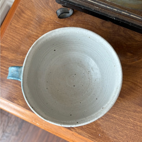 RARE Calder Pottery Blue Mug - Picture 3 of 4